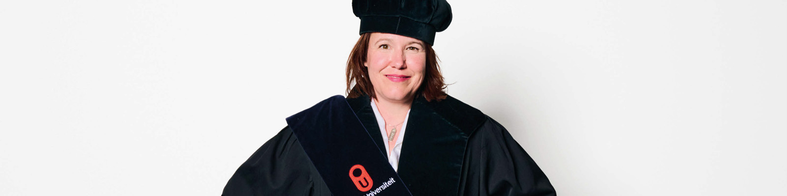 ALG_Ionica_Smeets_head_large.jpg