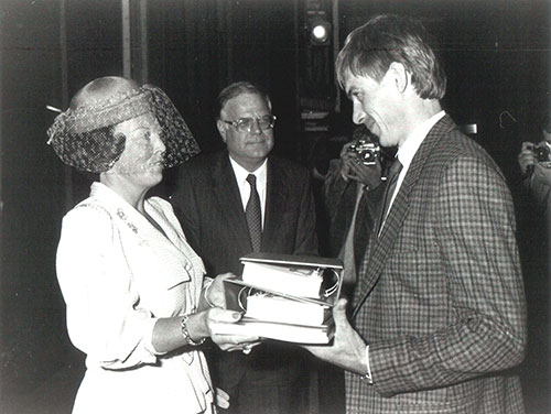 Koningin Beatrix opent de Open Universiteit