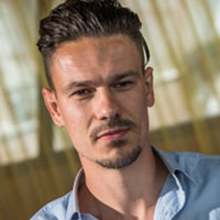 Portretfoto Tim Muller